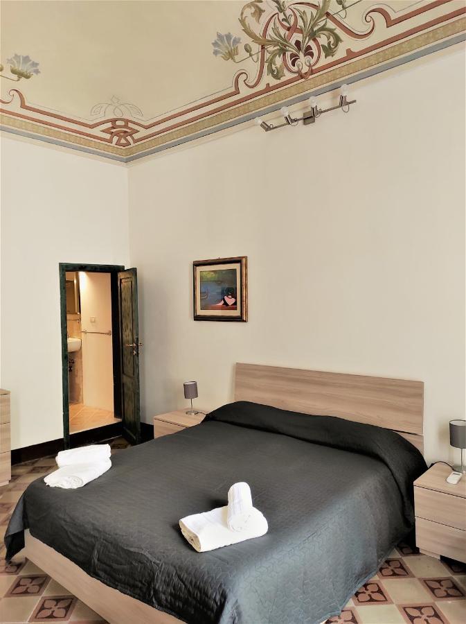 Residenza Diana- Ortigia Holidays Сиракузы Экстерьер фото